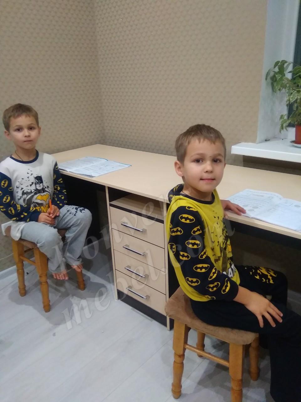Брукс